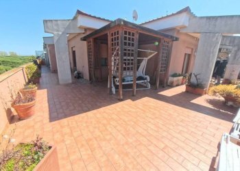 Terrazzo - Attic via Danilo Stiepovich, Roma (neighborhood Lido di Ostia) - photo 2