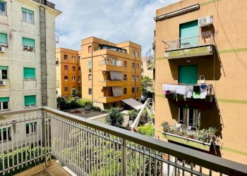 Balcone - Three-room apartment viale Paolo Orlando, Roma (neighborhood Lido di Ostia) - photo 21