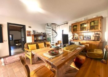 Casa indipendente Via Parrocchiale, Borgofranco d'Ivrea - foto 13