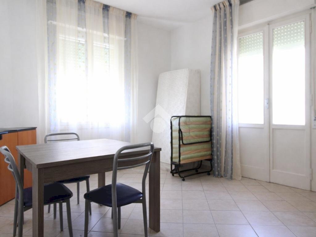 Three-room apartment Viale S. Giuseppe, Sassuolo - photo 1