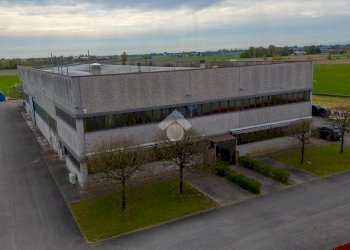 Capannone via viazza, Cadelbosco di Sopra - foto 1