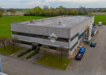 Capannone via viazza, Cadelbosco di Sopra - foto 2