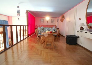 Loft Piazza Fratelli Ruffini, Castellaro - foto 8