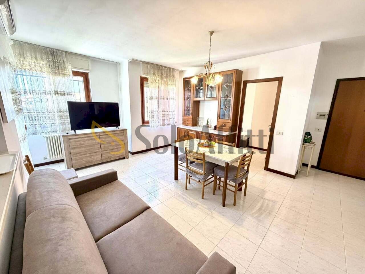 SOGIORNO - Four-room apartment Via Isonzo 81, Tortoreto - photo 3