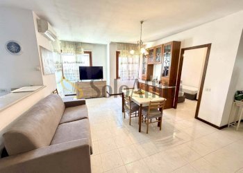 SOGGIORNO - Four-room apartment Via Isonzo 81, Tortoreto - photo 1