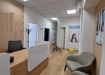 Reception a.jpg - Office Parma - photo 1