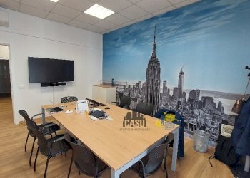 Ufficio 2 dx.jpg - Office Parma - photo 6
