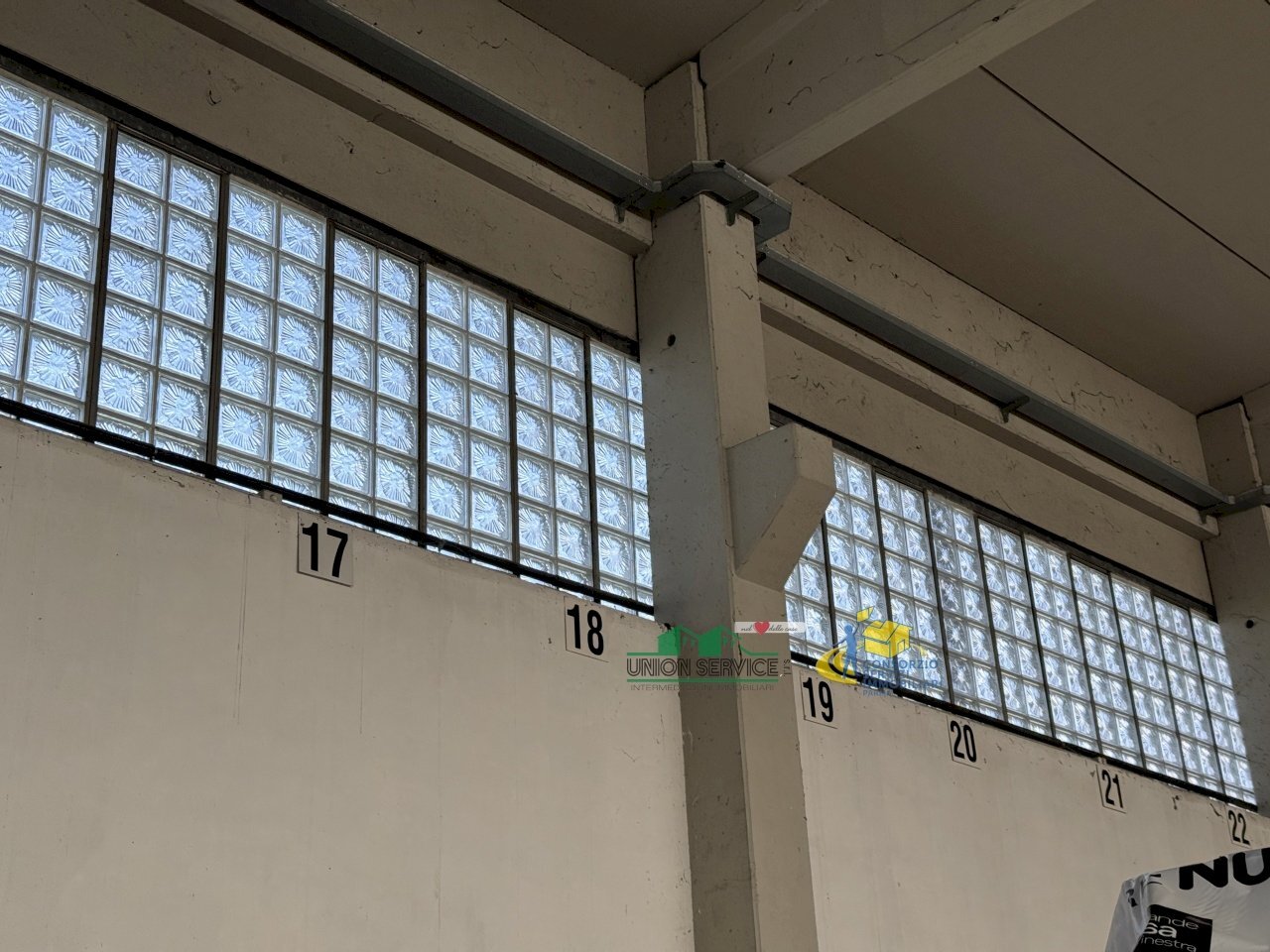 IMG_2197(1).JPG - Locale Commerciale Strada Martinella, Parma - foto 1