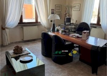 IMG_2206.JPG - Locale Commerciale Strada Martinella, Parma - foto 8