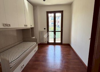 Appartamento Via Don Silvio Coira, Basiglio - foto 8