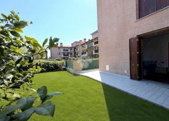 Three-room apartment Via Don Silvio Coira, Basiglio - photo 2