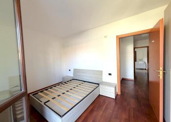 Three-room apartment Via Don Silvio Coira, Basiglio - photo 12