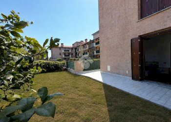 Three-room apartment Via Don Silvio Coira, Basiglio - photo 2