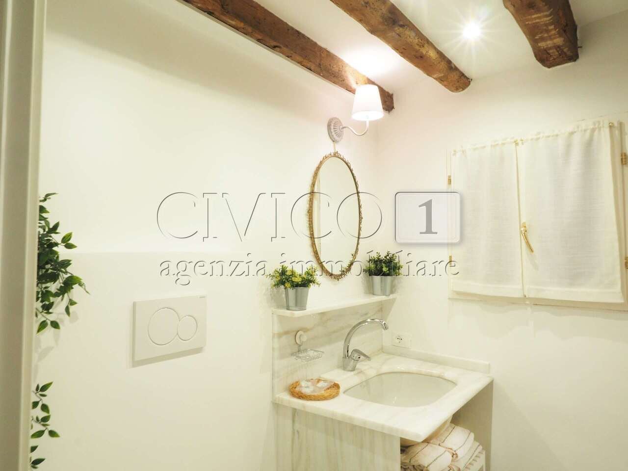 dettagli - Four-room apartment Campo del Gheto Novo, Venezia (neighborhood Cannaregio) - photo 3