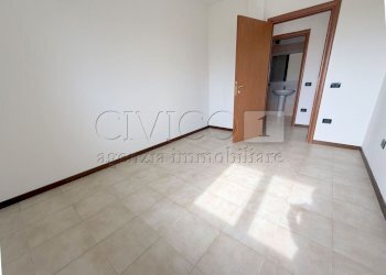 11.jpg - Quadrilocale Via dei Bersaglieri 72, Torri di Quartesolo - foto 11