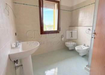 1.jpg - Quadrilocale Via dei Bersaglieri 72, Torri di Quartesolo - foto 14