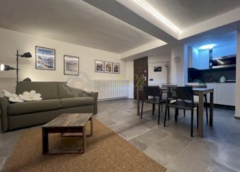 AFFITTO COURMAYEUR - SOGGIORNO/ZONA PRANZO - Appartamento Via la Villette 20, Courmayeur - foto 6