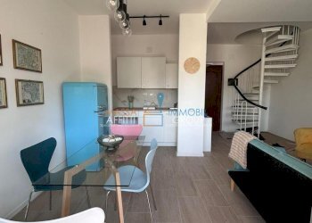 PHOTO-2026-04-09-10-05-00.jpg - Four-room apartment Via Arezzo 77, Massa - photo 5