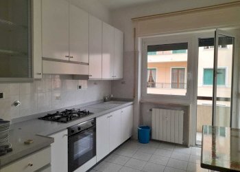 WhatsApp Image 2025-12-09 at 15.52.01.jpeg - Appartamento Via Antonio Cecchi 15, Genova (zona Foce) - foto 6