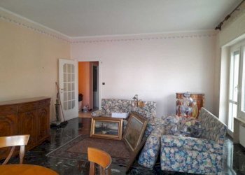 WhatsApp Image 2025-12-09 at 15.52.07 (3).jpeg - Appartamento Via Antonio Cecchi 15, Genova (zona Foce) - foto 9