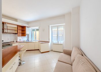 Vico Tana 1-WEB-11.jpg - Appartamento Vico Tana 1, Genova - foto 11