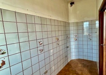 WhatsApp Image 2026-04-09 at 12.41.48 (3).jpeg - Trilocale Via San Francesco d' Assisi, Lastra a Signa - foto 6