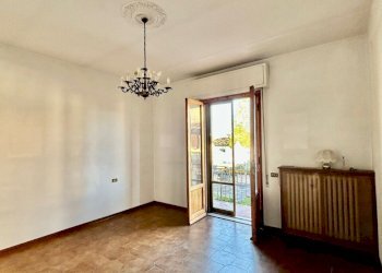 WhatsApp Image 2026-04-09 at 12.41.48 (6).jpeg - Trilocale Via San Francesco d' Assisi, Lastra a Signa - foto 9