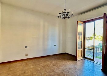 WhatsApp Image 2026-04-09 at 12.41.48 (9).jpeg - Trilocale Via San Francesco d' Assisi, Lastra a Signa - foto 12