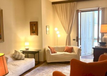 WhatsApp Image 2025-11-11 at 17.32.48 (1).jpeg - Appartamento Via della Cernaia, Firenze (zona Santa Maria Novella) - foto 2