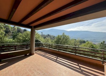 terrazza - Villa Via Eletto Palandri, Prato - foto 2