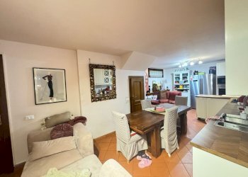 ergergrge.jpg - Villa Via delle Case, Vaiano - foto 16