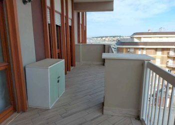 terrazzo - Trilocale Largo Giovanni XXIII 11, Nettuno - foto 13