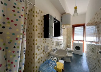 bagno - Trilocale Largo Giovanni XXIII 11, Nettuno - foto 16