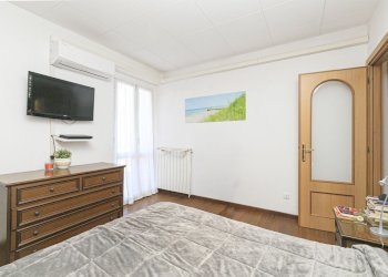 sala - Appartamento Via Beata Chiara 13, Genova (zona Pontedecimo) - foto 9