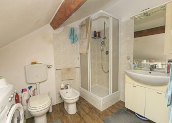 bagno - Appartamento Via Beata Chiara 13, Genova (zona Pontedecimo) - foto 29