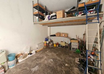 box (8).jpeg - Box Via Alcide De Gasperi 16, Campomorone - foto 5