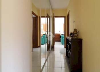 Three-room apartment Via Giacomo Matteotti, Assago - photo 7