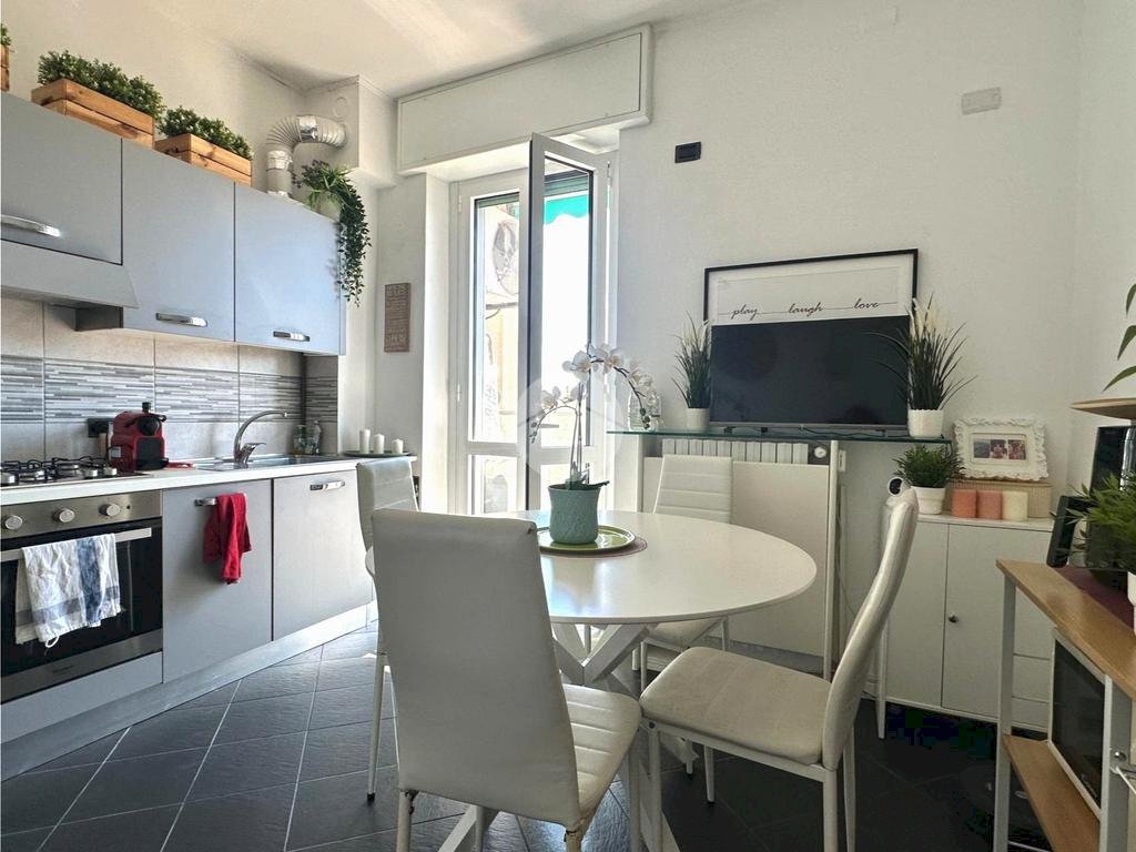 Two-room apartment Via Alfonso Capecelatro, Milano (neighborhood San Siro) - photo 2