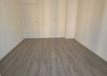 Two-room apartment via Dei Biancospini 4, Milano (neighborhood Giambellino) - photo 2