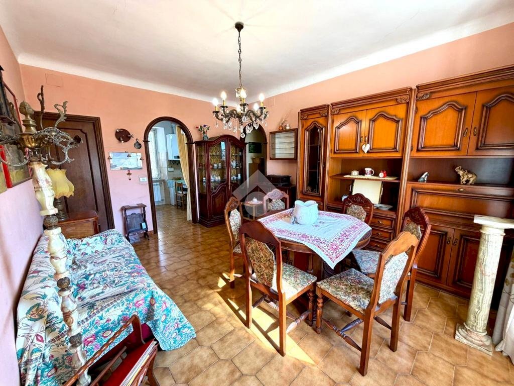 Trilocale Via Celesia, Genova (zona Rivarolo) - foto 1