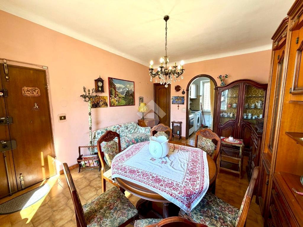 Trilocale Via Celesia, Genova (zona Rivarolo) - foto 2