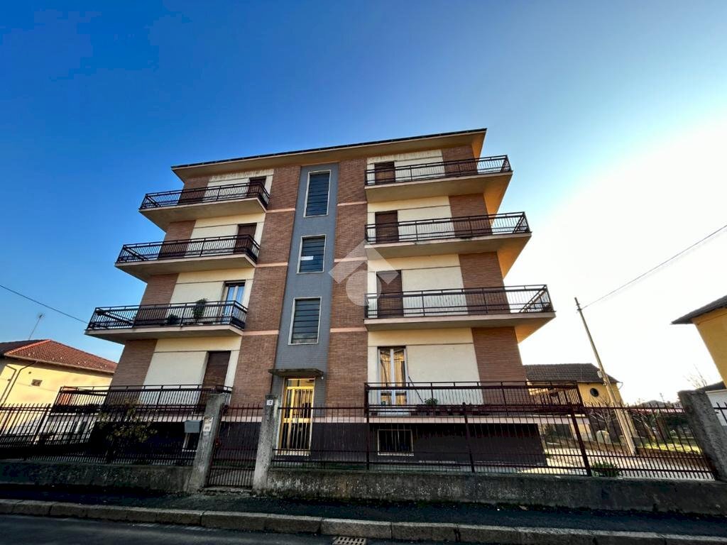 Trilocale Via A. Perfumo, Alessandria - foto 1