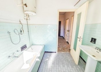 Trilocale Via A. Perfumo, Alessandria - foto 18