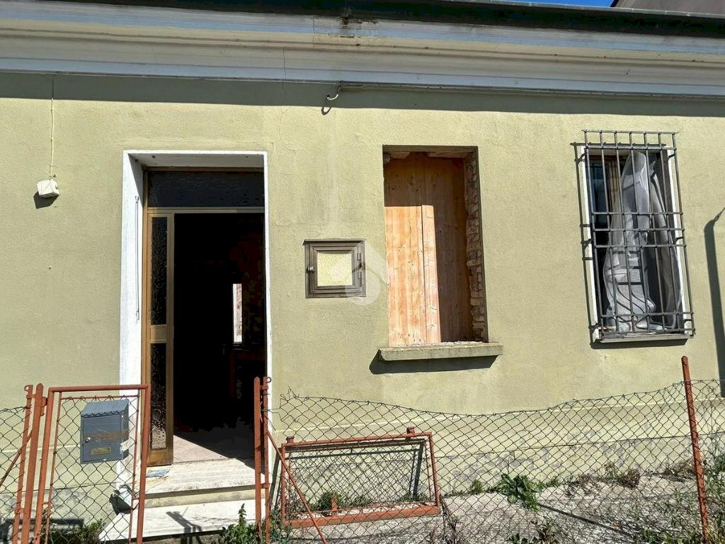 Casa indipendente Via E. Setti Carraro, Ravenna (zona Santo Stefano) - foto 1