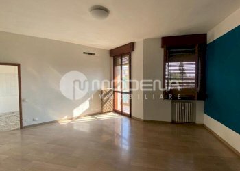 Trilocale Modena - foto 1
