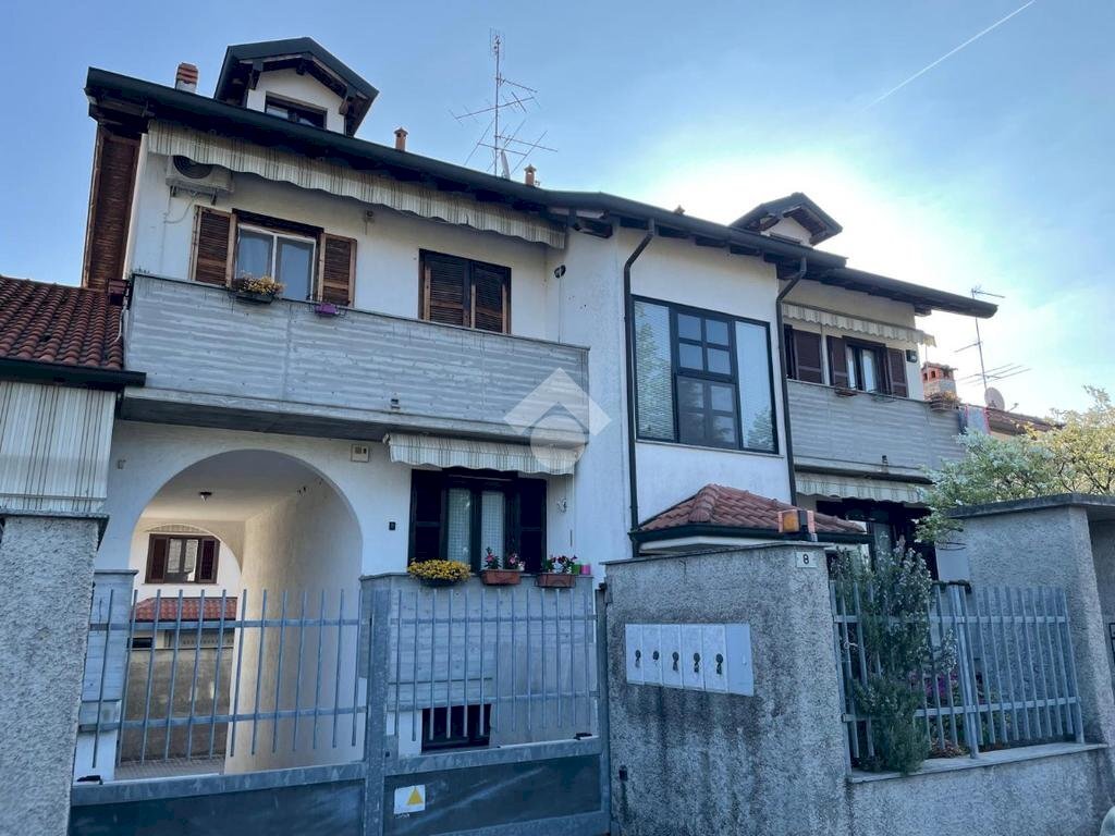 Trilocale Via Albania, Arconate - foto 2