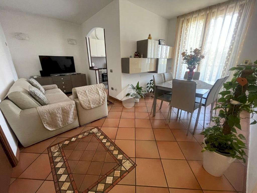 Trilocale Via Albania, Arconate - foto 3