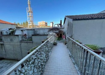 Quadrilocale Viale della Repubblica, Valenza - foto 39