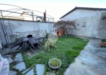Four-room apartment Viale della Repubblica, Valenza - photo 1