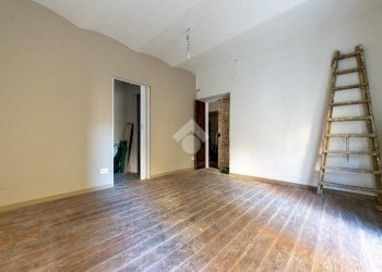 Negozio Via Cesare Balbo, Casale Monferrato - foto 5